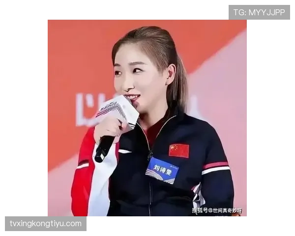 刘诗雯退役后每天五点起床练瑜伽，这谁顶得住啊